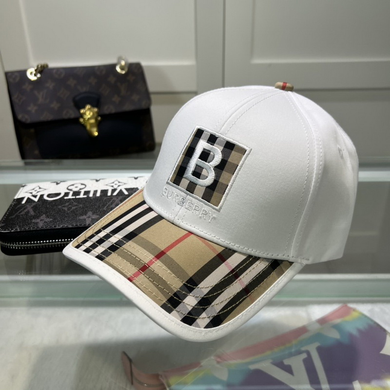 Burberry Cap-041