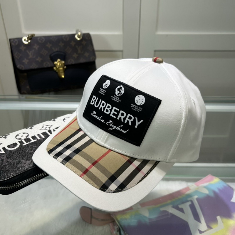 Burberry Cap-043