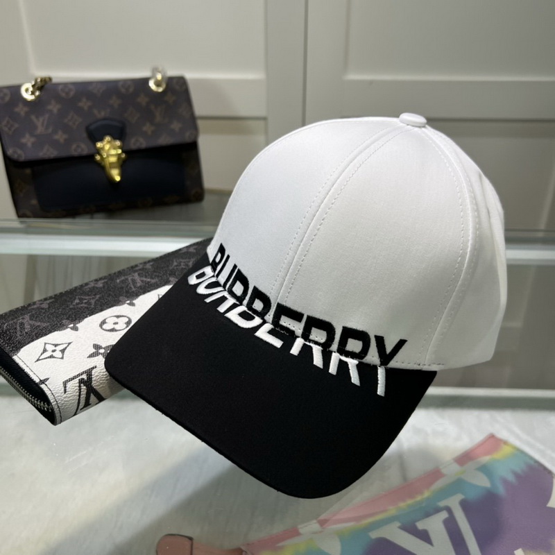 Burberry Cap-048