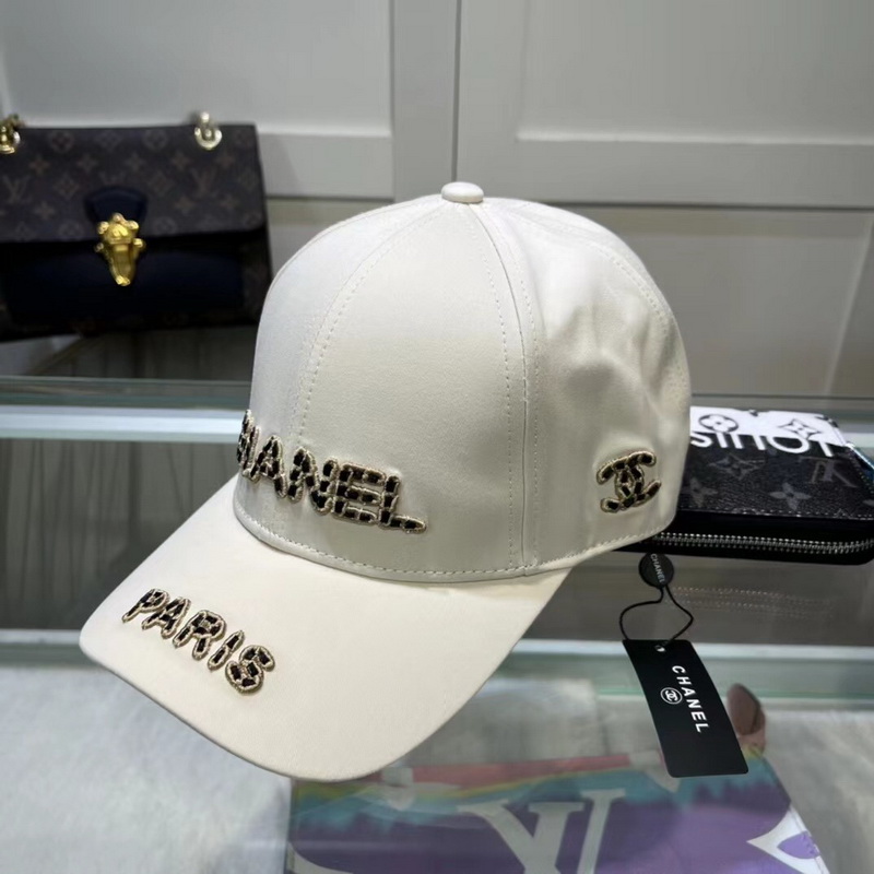 Chanel Cap-058