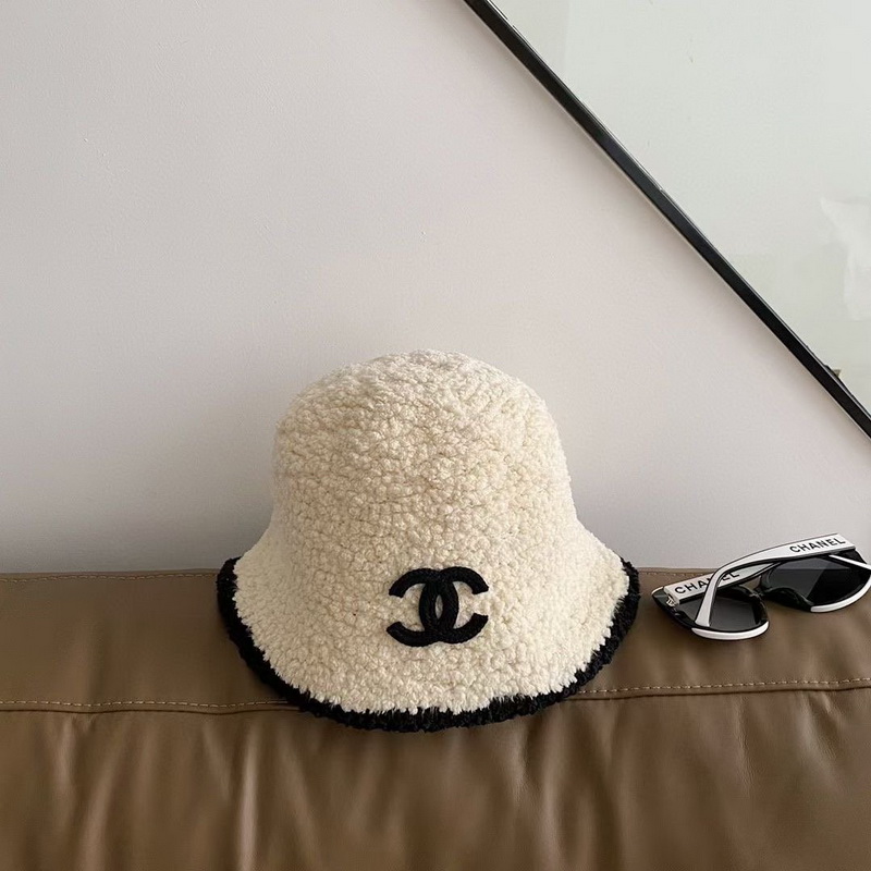 Chanel Cap-195