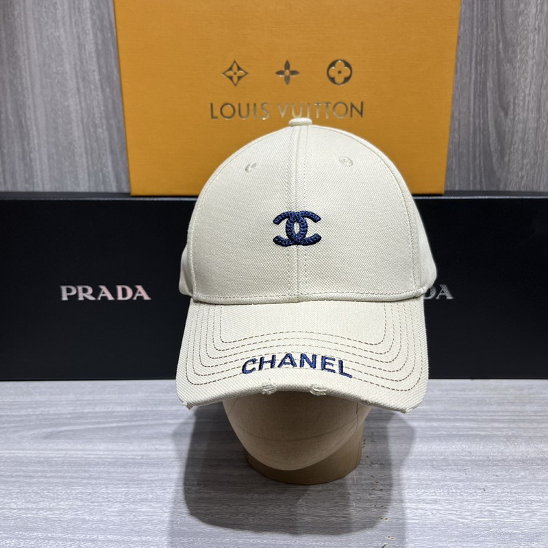 Chanel Cap-231