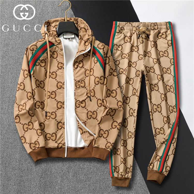 Gucci Suits-278