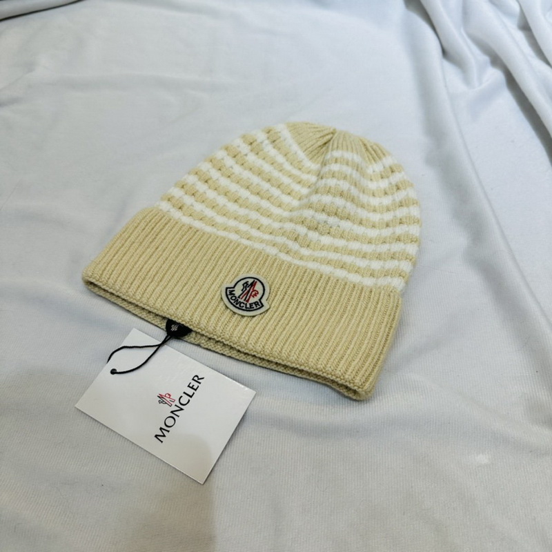 Moncler Beanies-093