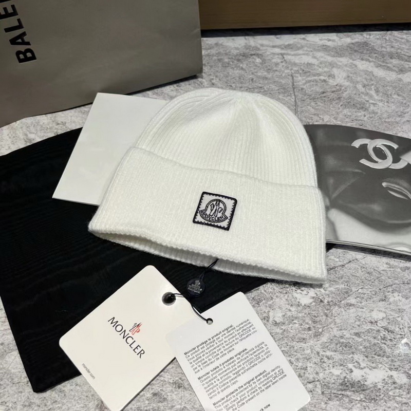 Moncler Beanies-124