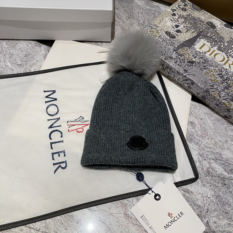 Moncler Beanies-152