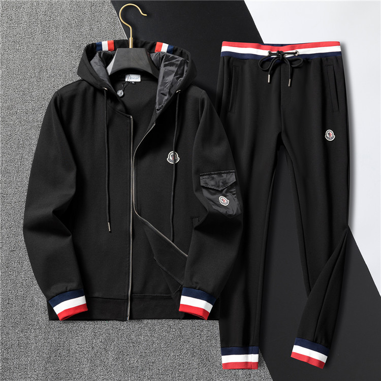 Moncler Suits-001