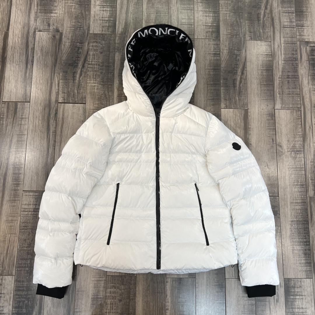 Moncler Coat(Women)-127