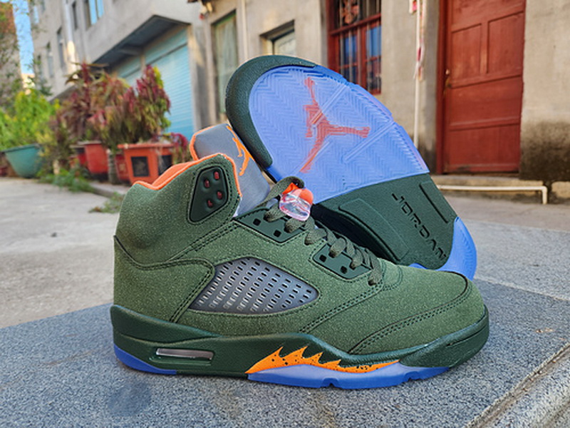 Air Jordan 5 Retro-023