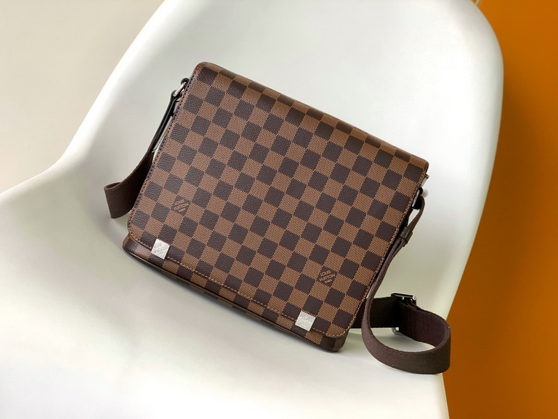 LV Handbags AAAA(Men)-116