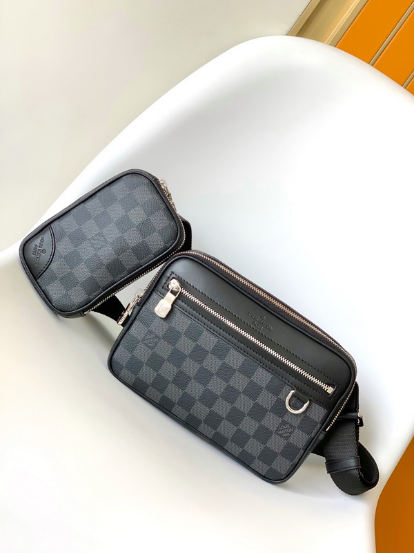 LV Handbags AAAA(Men)-171