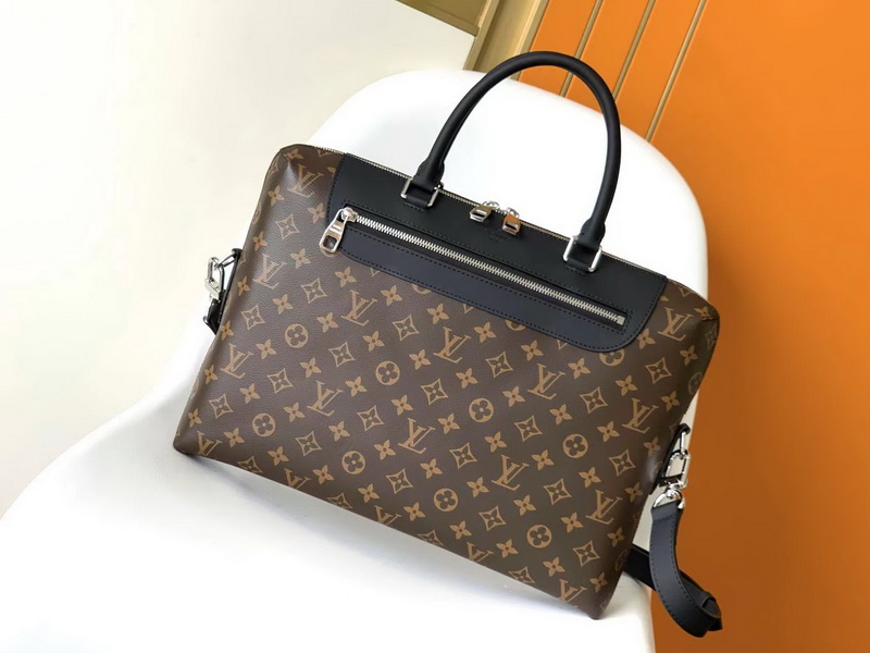 LV Handbags AAAA(Men)-186