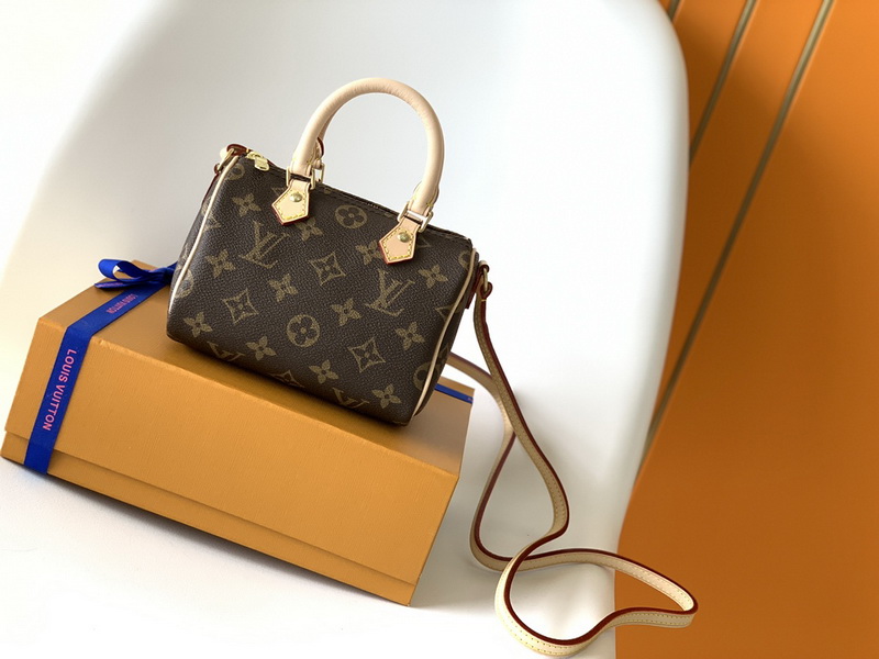 LV Handbags AAA(Women)-261