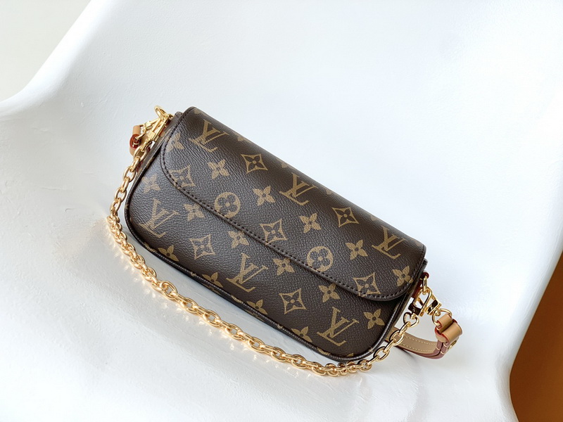 LV Handbags AAA(Women)-321