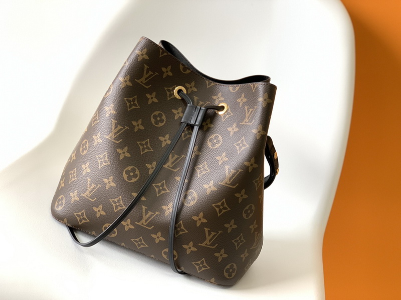 LV Handbags AAA(Women)-322