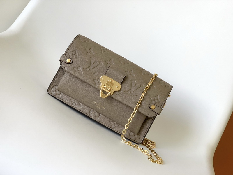 LV Handbags AAA(Women)-442