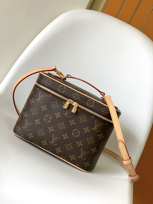 LV Handbags AAA(Women)-445