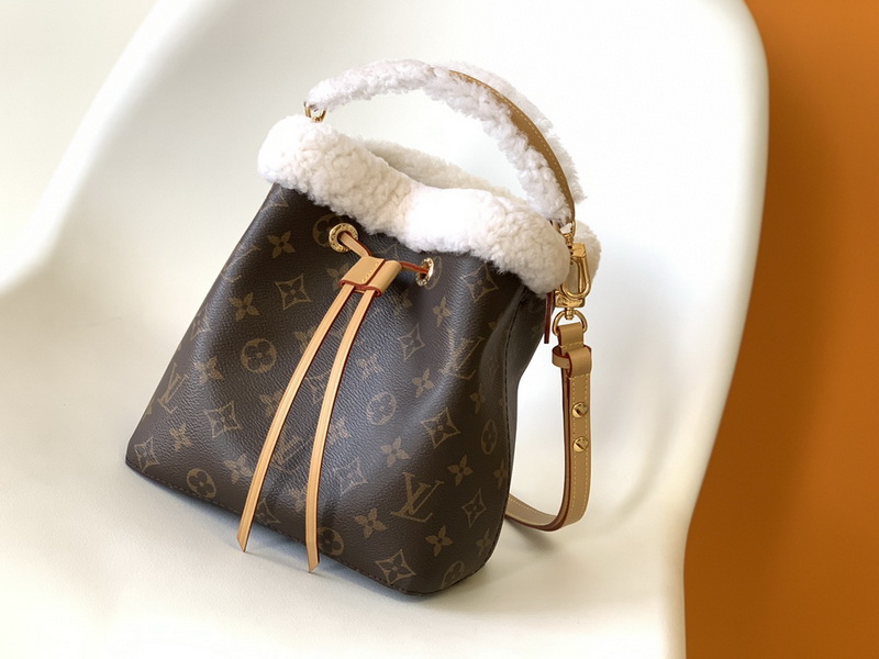 LV Handbags AAA(Women)-523