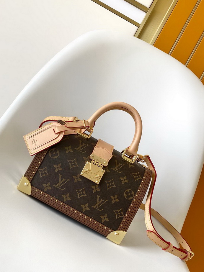 LV Bag-NFC(AAA)-022