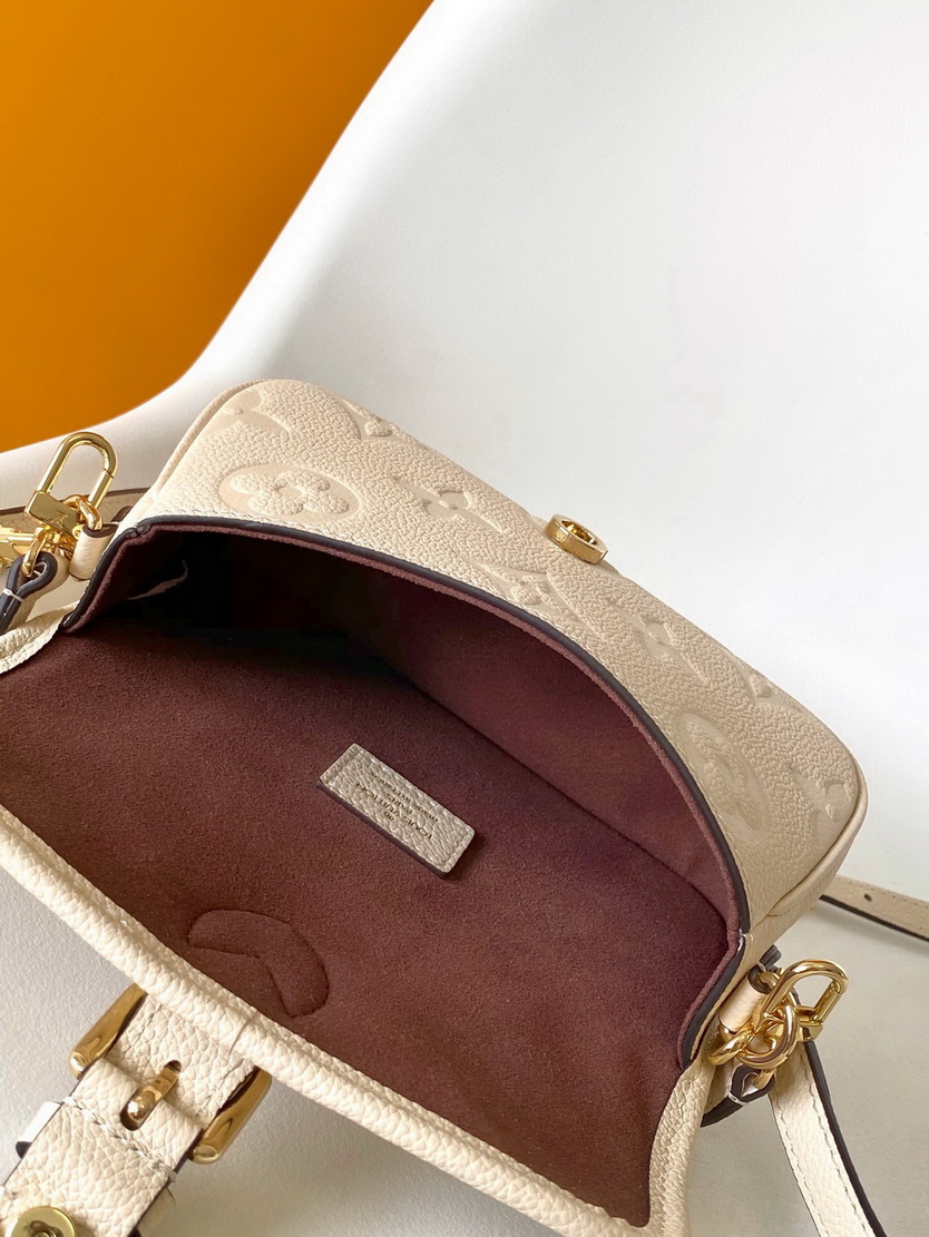 LV Bag-NFC(AAA)-080