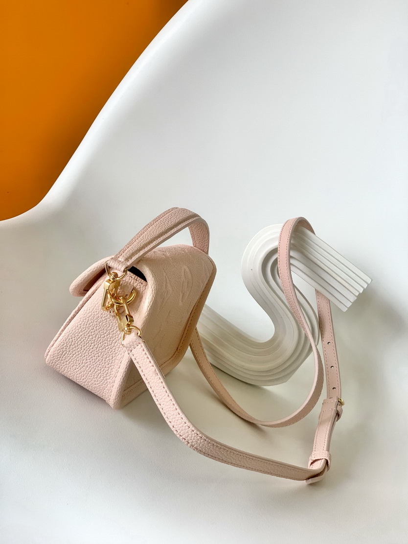 LV Bag-NFC(AAA)-083