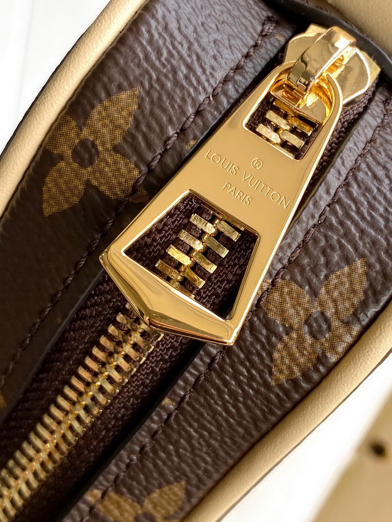 LV Bag-NFC(AAA)-104
