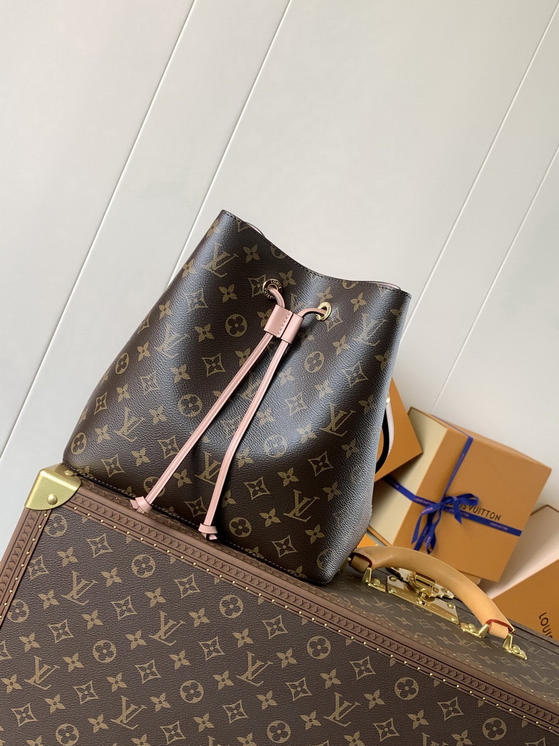 LV Bag-NFC(AAA)-131