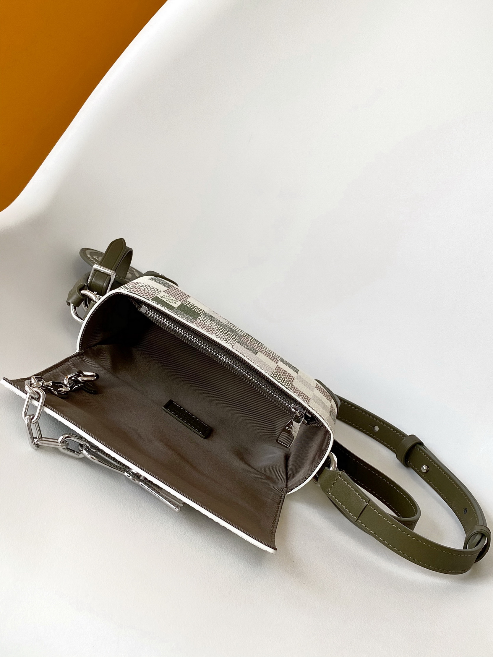 LV Bag-NFC(AAA)-137