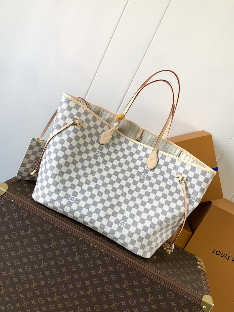 LV Bag-NFC(AAA)-193