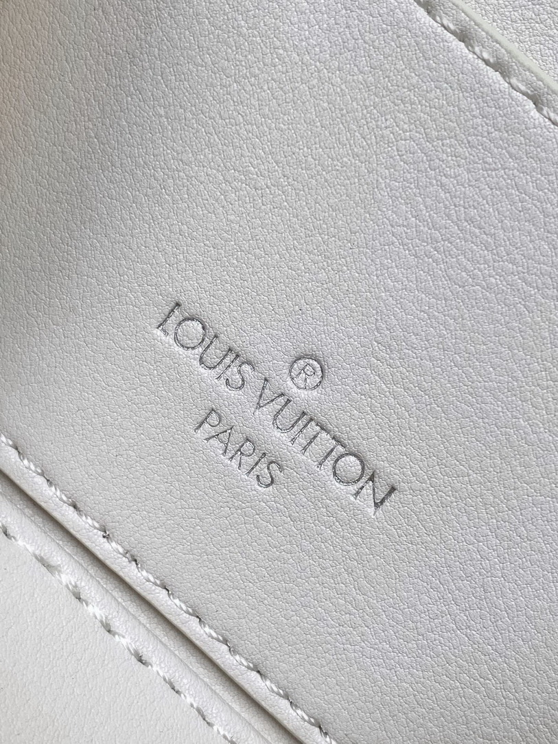 LV Bag-NFC(AAA)-215