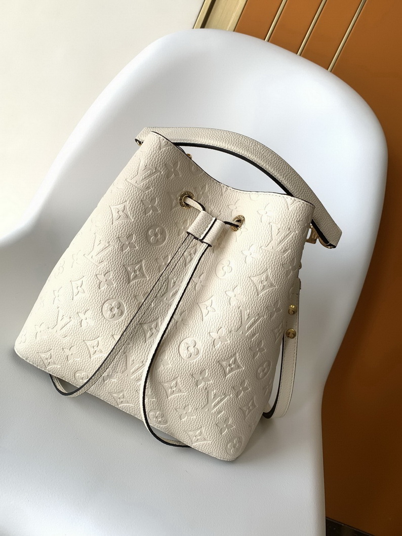 LV Bag-NFC(AAA)-255