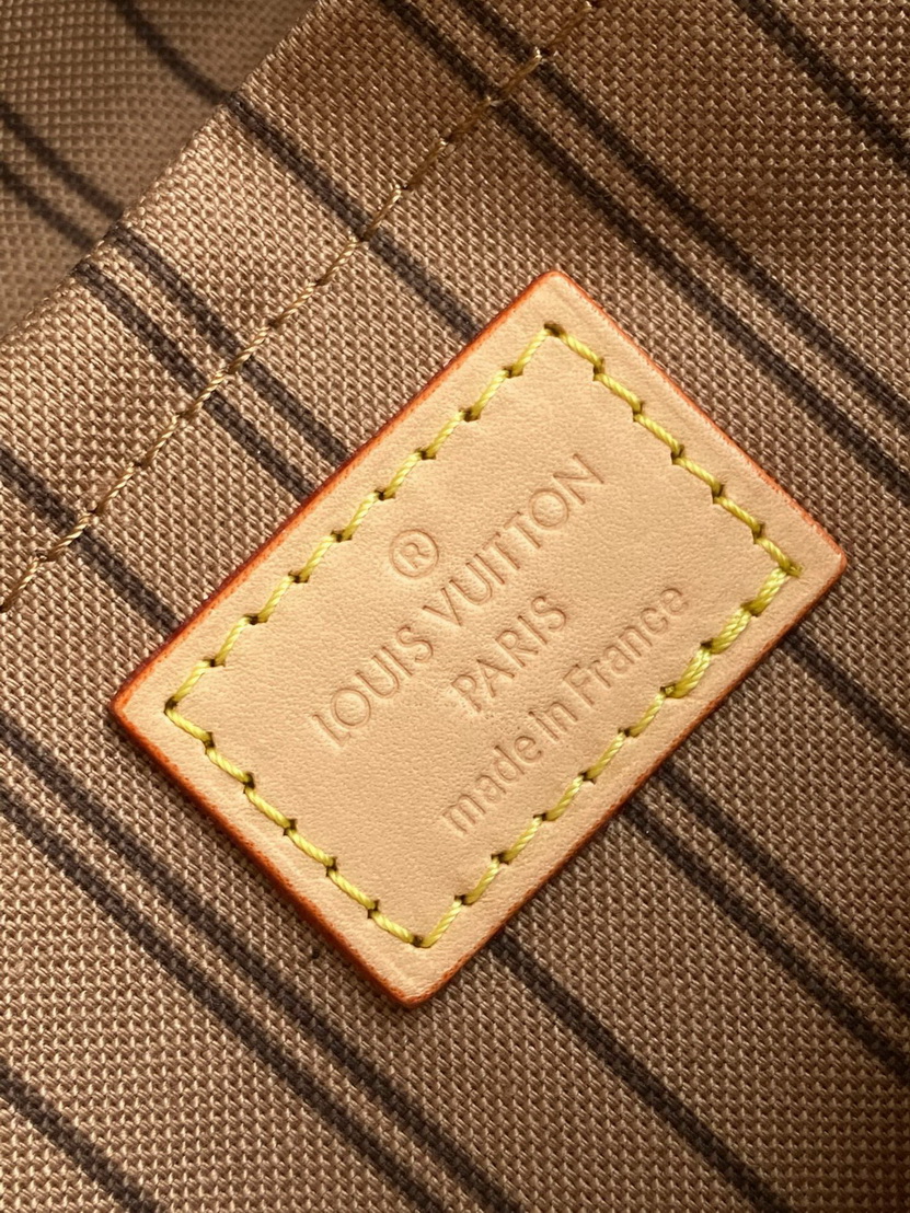 LV Bag-NFC(AAA)-276