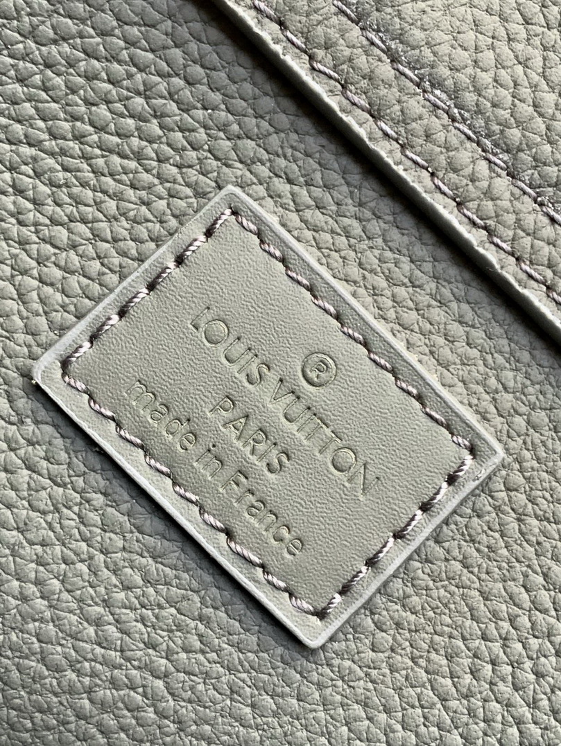 LV Bag-NFC(AAA)-291