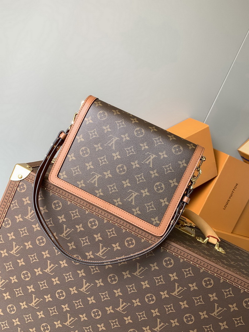 LV Bag-NFC(AAA)-462