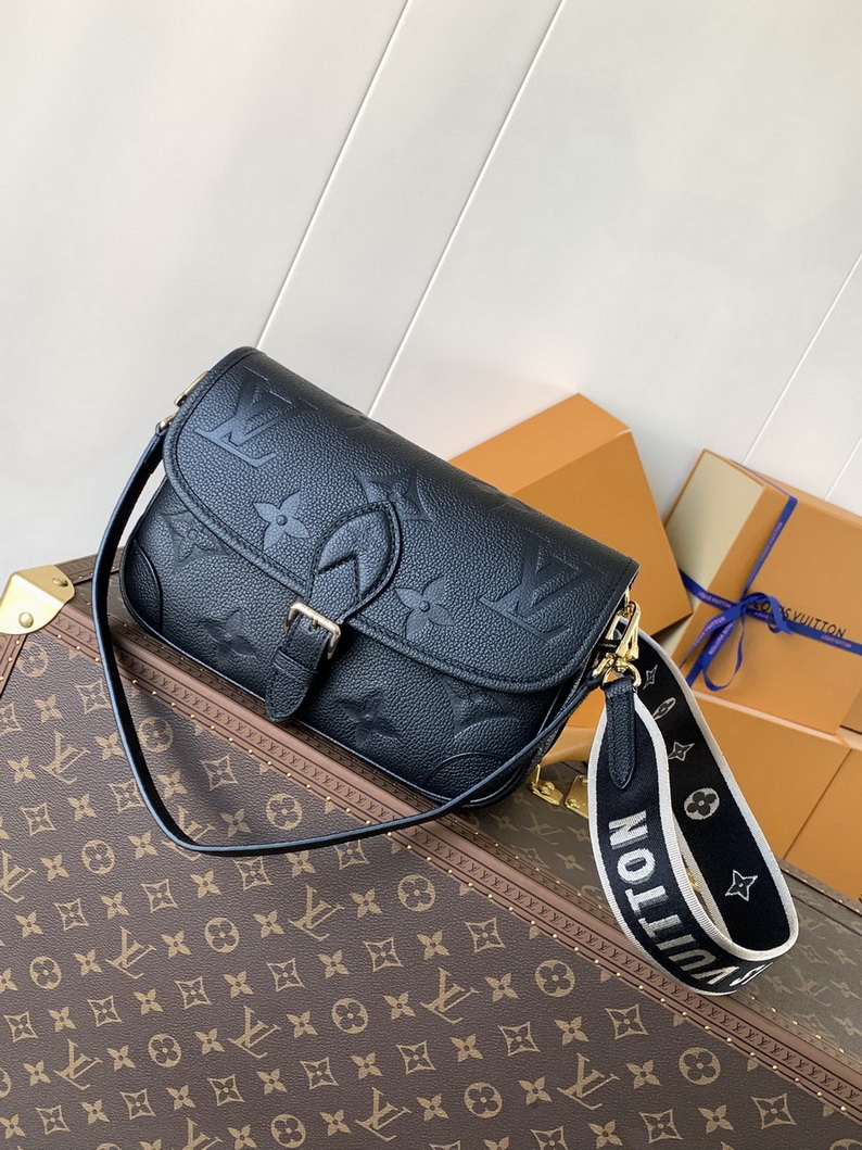 LV Bag-NFC(AAA)-533