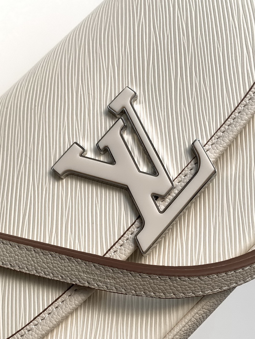 LV Bag-NFC(AAA)-546
