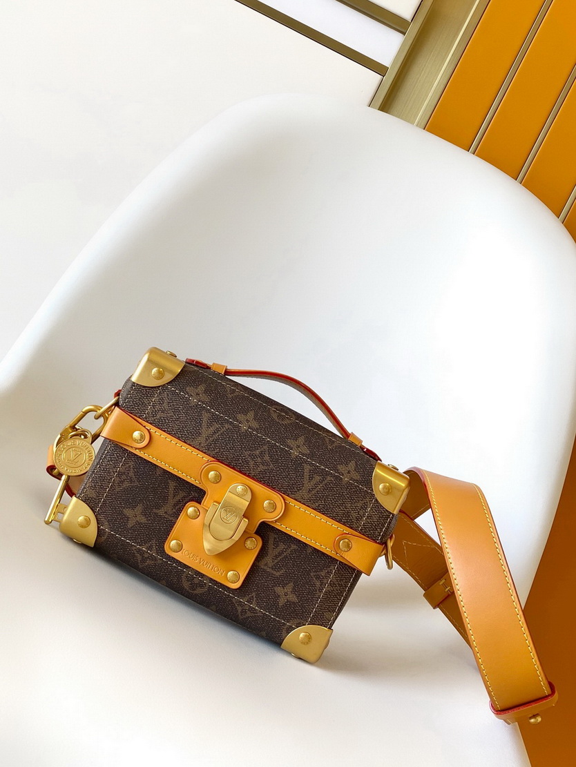 LV Bag-NFC(AAA)-555