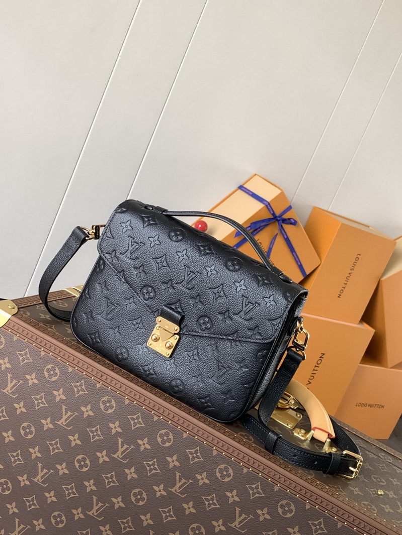 LV Bag-NFC(AAA)-576