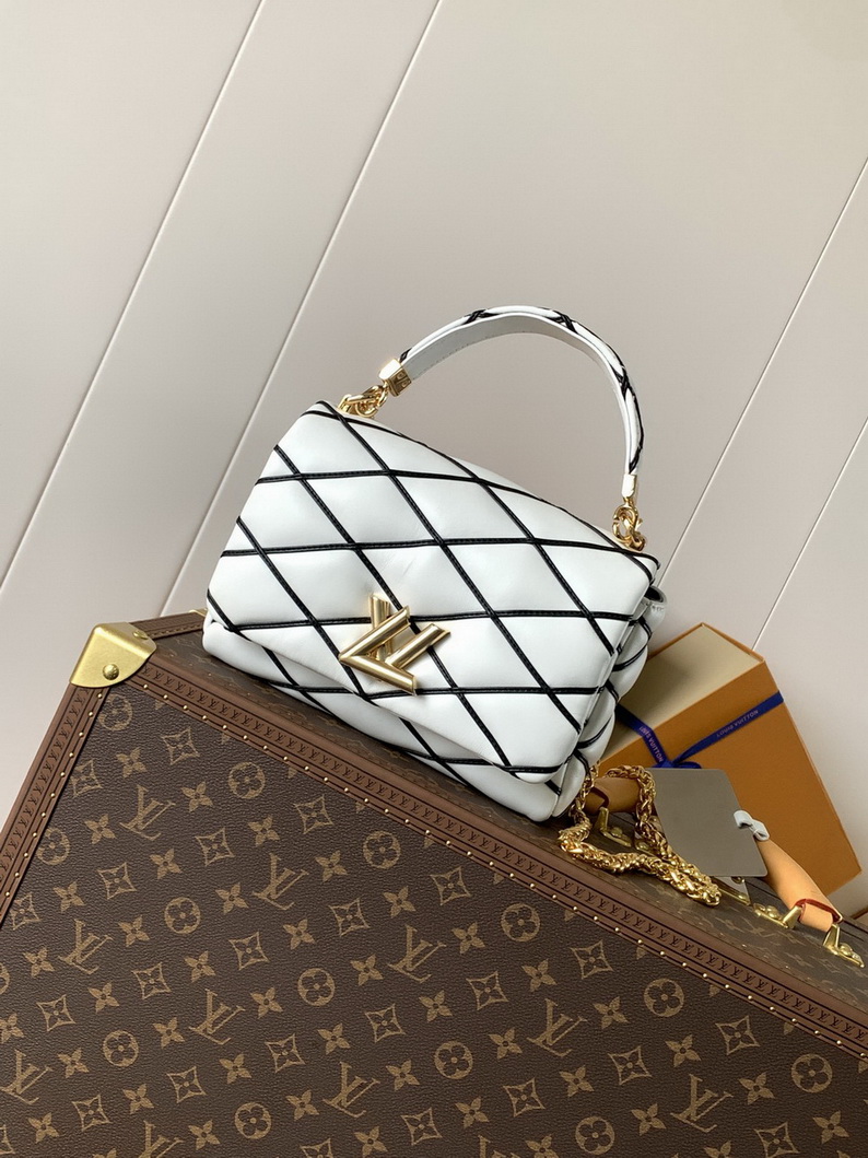 LV Bag-NFC(AAA)-644