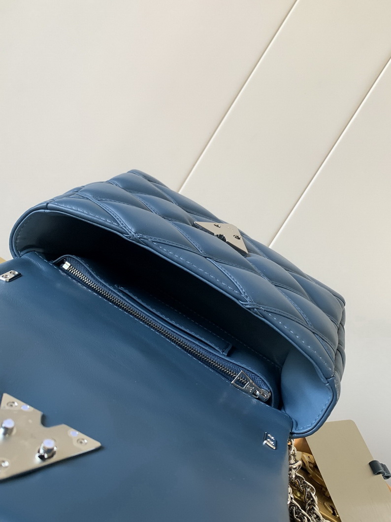 LV Bag-NFC(AAA)-663