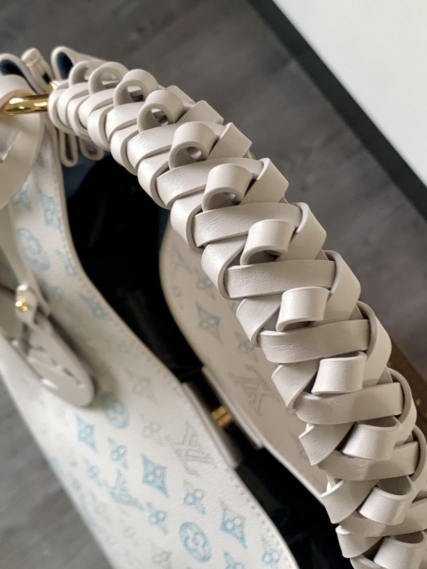 LV Bag-NFC(AAA)-680