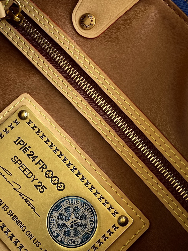 LV Bag-NFC(AAA)-682