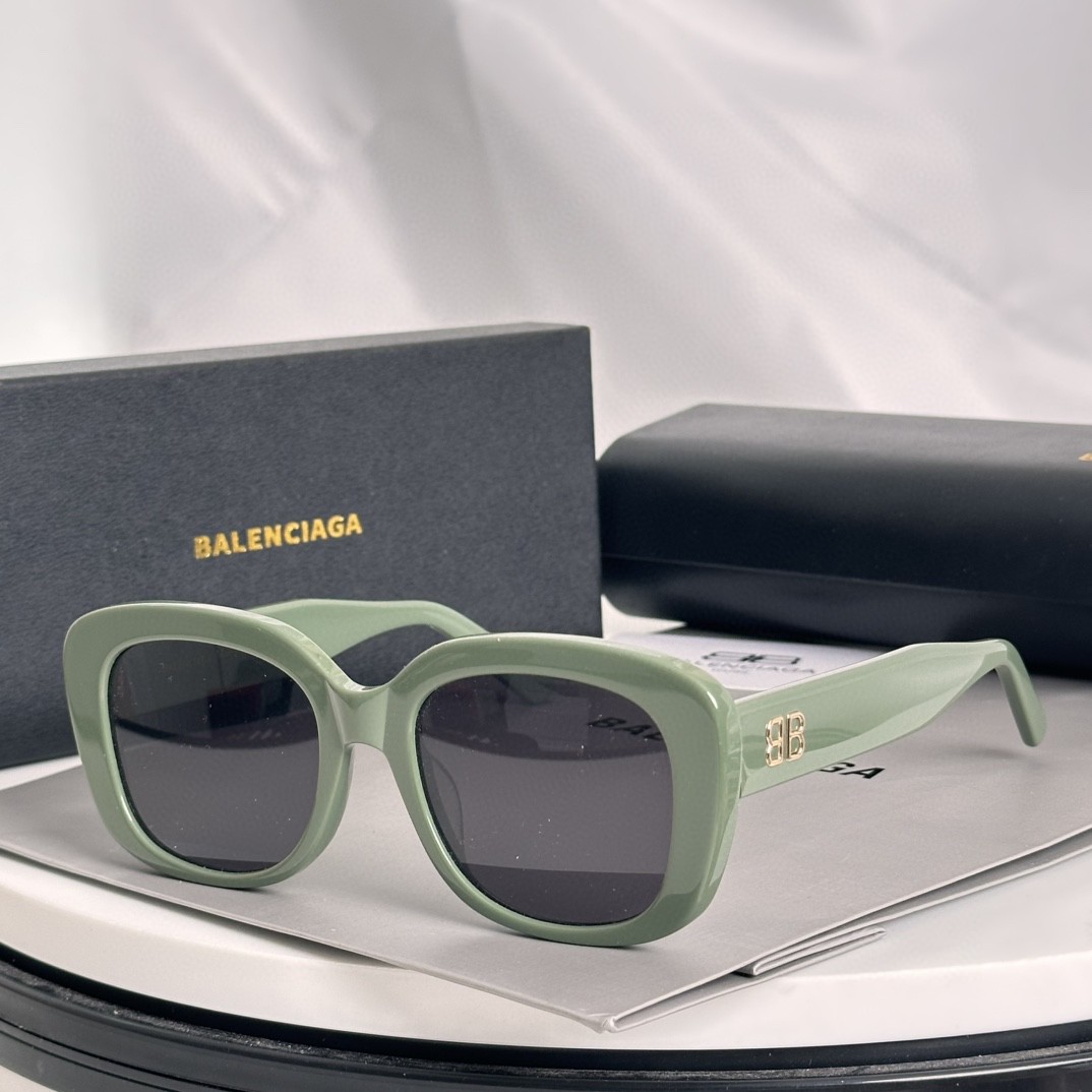 Balenciaga Sunglasses(AAAA)-776