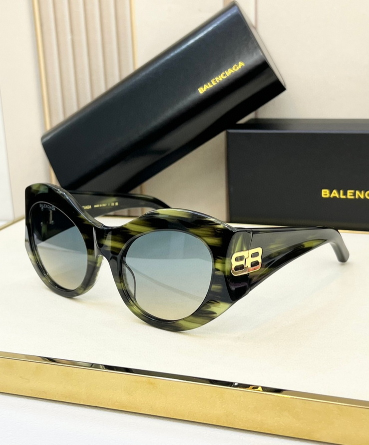 GIVENCHY Sunglasses(AAAA)-258
