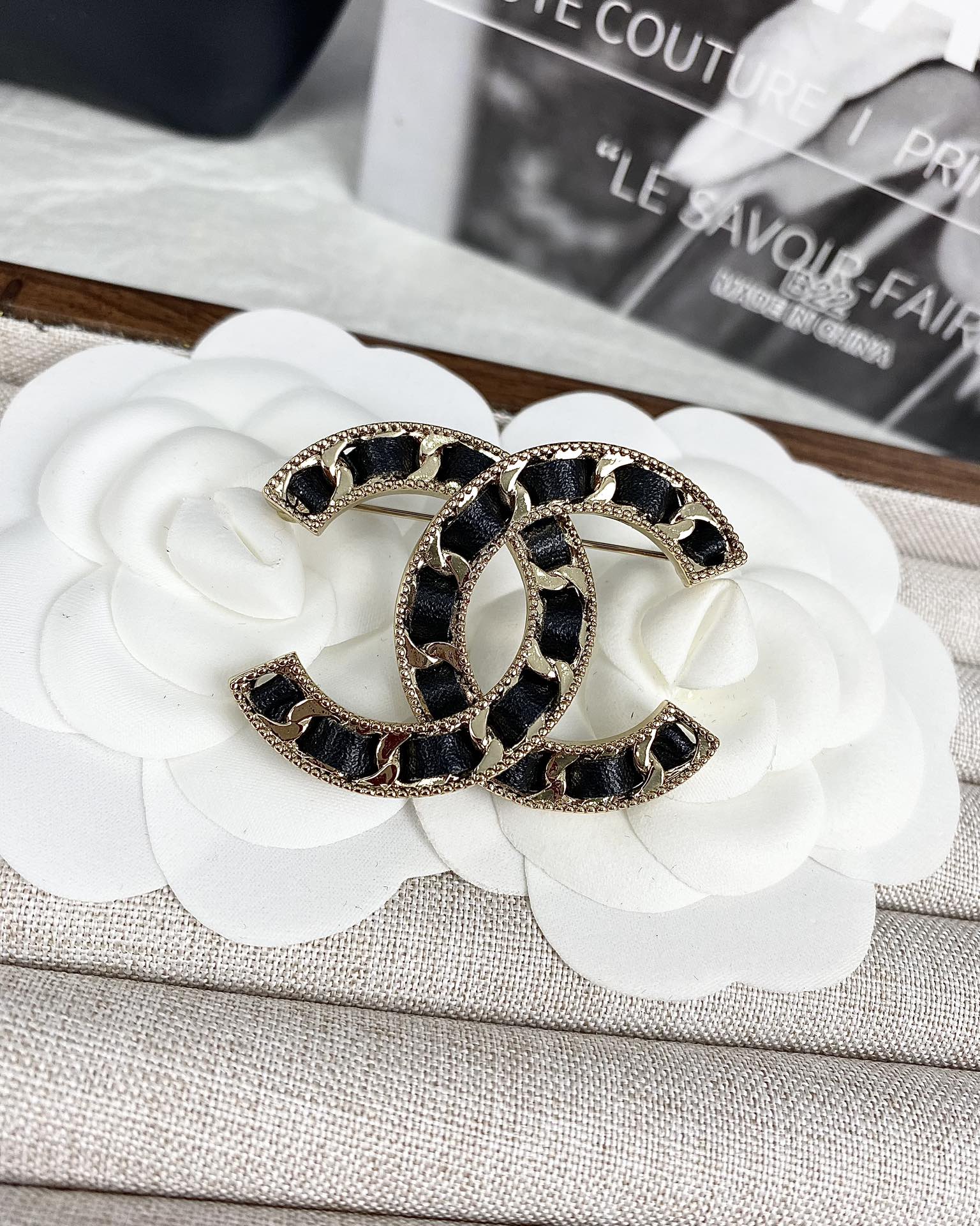 Bottega Veneta Earring-063
