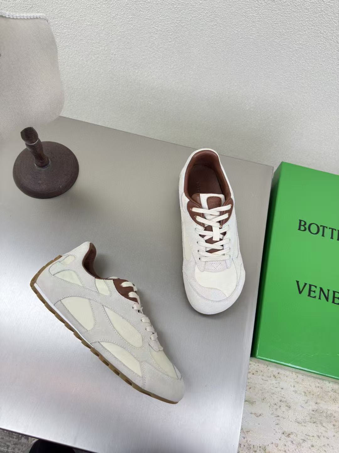 Bottega Veneta Shoes(AAA)-038