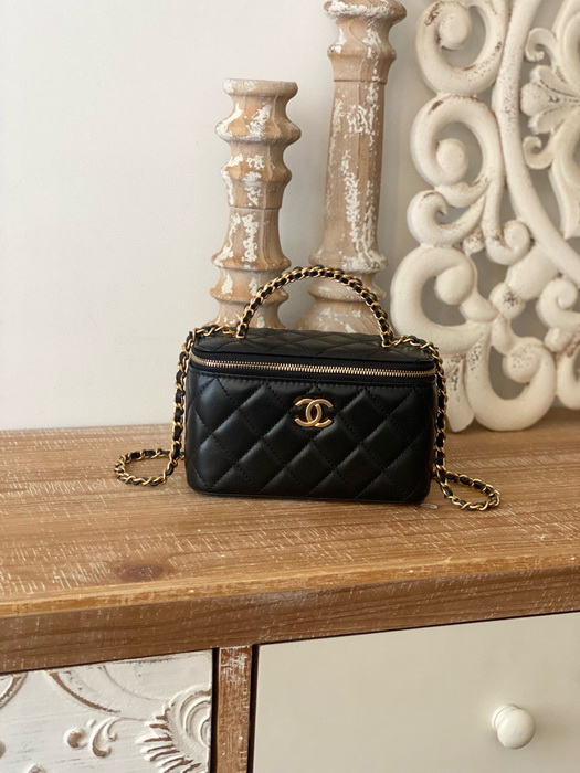 Chanel Handbags AAA(Women)-126