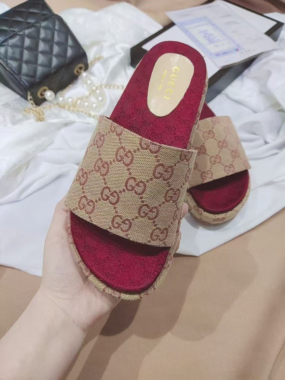 Gucci Slippers(AAA)-470