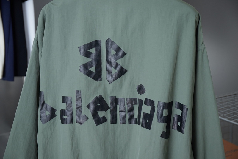 Balenciaga Jacket-086