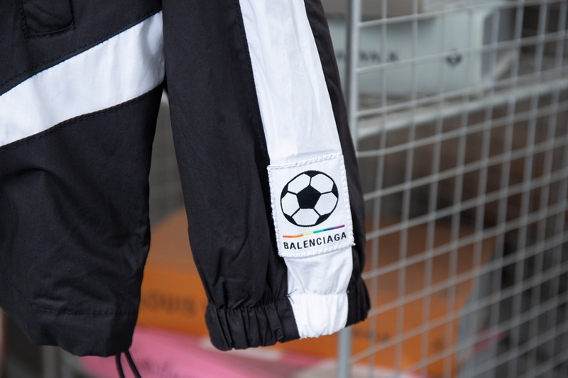 Balenciaga Jacket-134